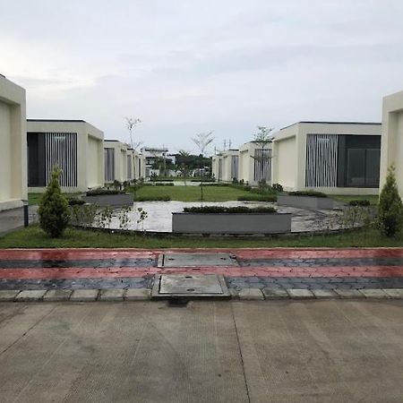 Bcm First World 印多尔 外观 照片